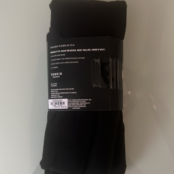 NWT Size 5 Women’s Plus size 28 Torrid Premium Full length Legging - Picture 3 of 5
